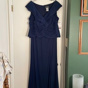 Navy Blue Alex Evenings Gown - ruched bodice with long skirt 22W